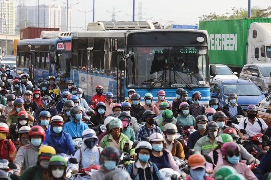 TP HCM miễn vé xe buýt toàn dân thế nào