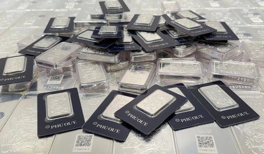 Giá bạc hôm nay 3-4: Đi lên cùng giá vàng