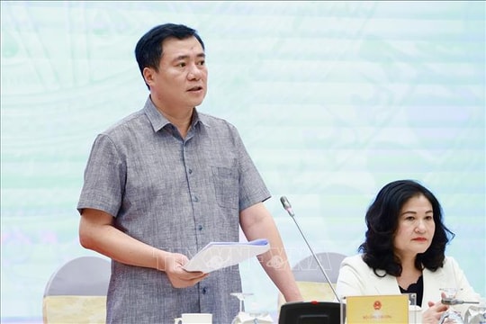 Đảm bảo cung ứng đủ điện dịp cao điểm mùa hè khi mức tiêu thụ gia tăng