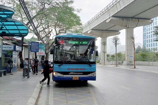 Hà Nội chưa có chủ trương miễn phí xe buýt cho toàn dân