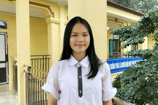 Nữ sinh đạt thành tích 'chưa từng có' ở ngôi trường miền núi