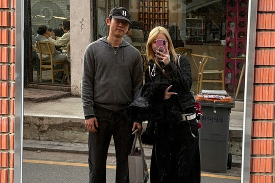 Du khách Hàn trả ơn cô gái Việt sau hai năm gặp nạn ở Đà Nẵng