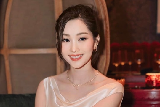 Kho trang sức, phụ kiện đắt giá của Hoa hậu Đặng Thu Thảo