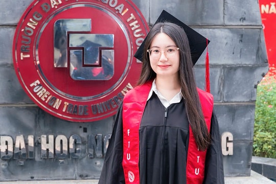 Nữ sinh dẫn đầu đợt tốt nghiệp sớm ở Ngoại thương sau nhiều năm 'về nhì'