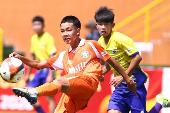 Xác định loạt đội bóng vào tứ kết giải U15 Quốc gia 2026