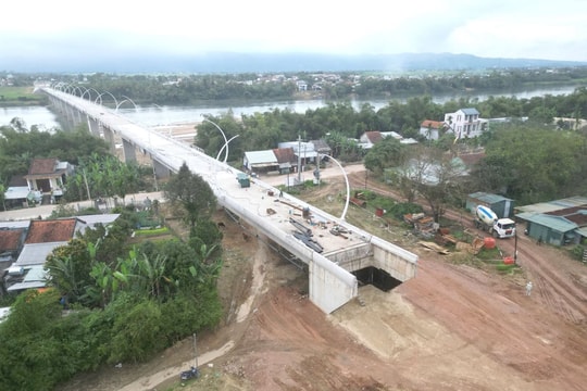 Đà Nẵng yêu cầu giải phóng mặt bằng dứt điểm tại các dự án cầu chưa có đường dẫn