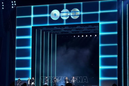 BTS nối dài thành công lịch sử trên BXH Billboard với 'Arirang'