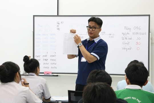 Hai học sinh khai gian tuổi để thi đánh giá năng lực