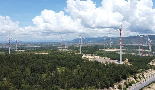 Gia Lai siết mua bán, sang tay dự án điện gió ngàn tỉ đồng