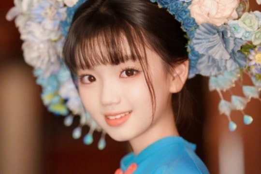 Sao nhí 'Bố ơi mình đi đâu thế' gây sốt