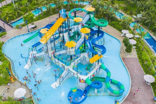 Công viên nước Sun World Ha Long mở cửa đón khách trở lại dịp hè