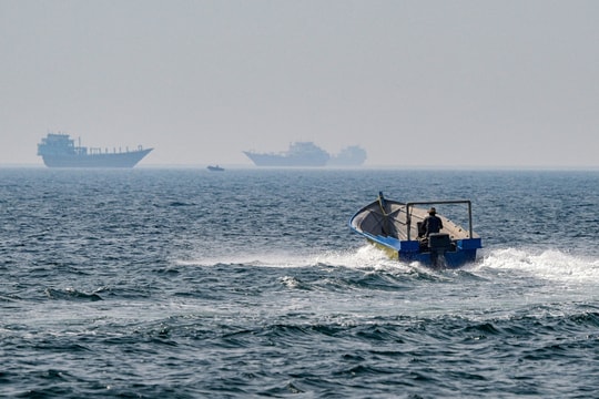 Cuộc sống ở bán đảo cận kề eo biển Hormuz