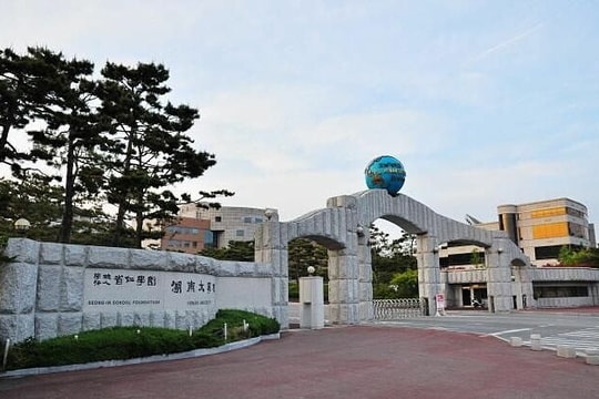 Hàng trăm sinh viên bị nghi dùng bằng giả ở Mỹ để du học Hàn Quốc