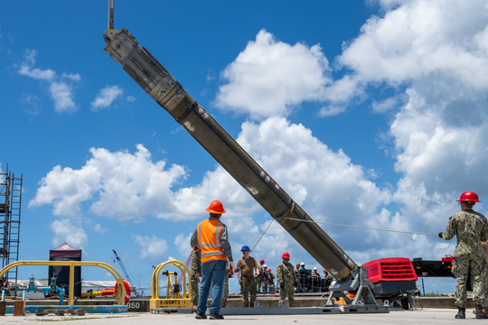 Hải quân Mỹ muốn mua thêm gần 800 tên lửa Tomahawk