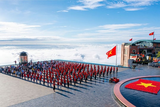 Kỳ nghỉ lễ Giỗ tổ Hùng Vương và 30/4: Loạt trải nghiệm độc bản từ Bắc chí Nam