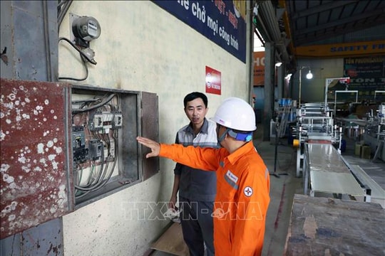 Các giải pháp chủ động bảo đảm điện mùa nắng nóng 2026