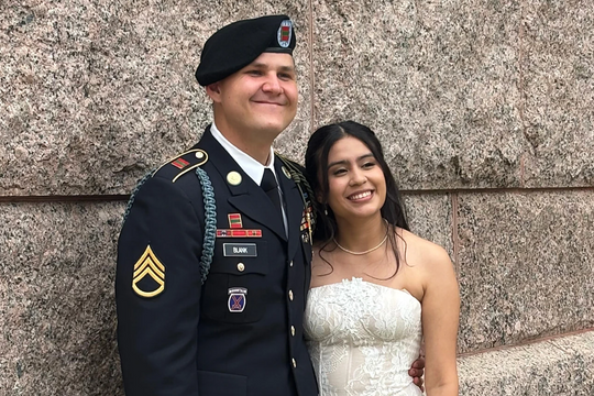 Vợ lính Mỹ bị giam gần một tuần trong cơ sở của ICE