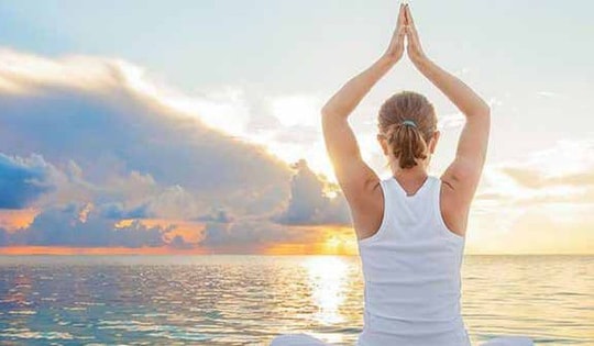 Phụ nữ trên 50 tuổi chăm làm 5 điều này mỗi sáng, hiệu quả bất ngờ đến khó tin