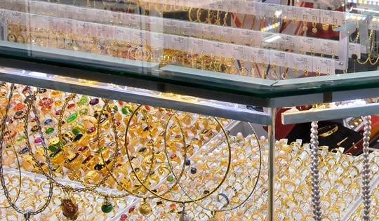 Giá vàng hôm nay, 8-4: Vàng thế giới tăng mạnh