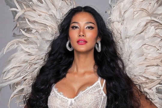 Giấc mơ Victoria's Secret của giới người mẫu