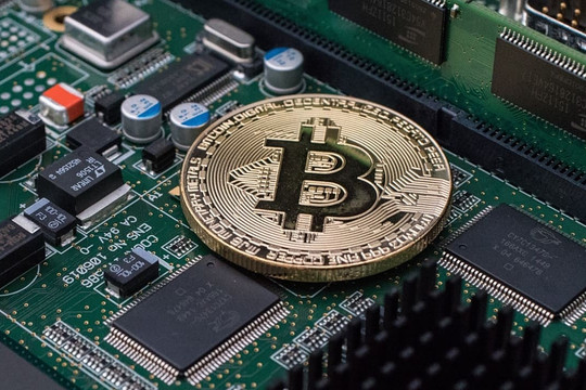 Có nên lưu trữ Bitcoin trong ví lạnh?