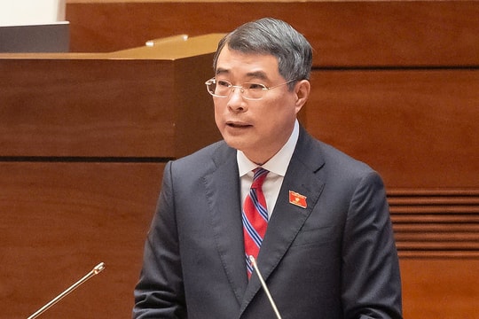 Thủ tướng: Không để mất ổn định, khủng hoảng kinh tế trong mọi tình huống