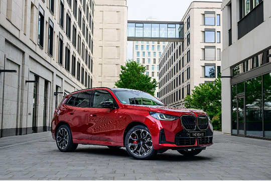 BMW ưu đãi nhiều dòng xe, cao nhất hơn một tỷ đồng