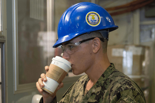 Lính Mỹ tiêu thụ hàng triệu lít cà phê trong chiến dịch Iran