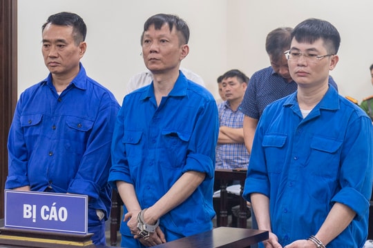 Điều tra bổ sung vụ cựu chủ tịch phường, cán bộ quận 'bảo kê' xây nhà trái phép