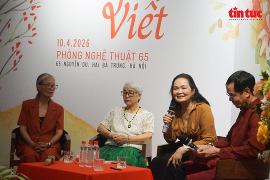 Mỗi nữ nhà văn là một 'cuốn sách sống' giữa đời thường