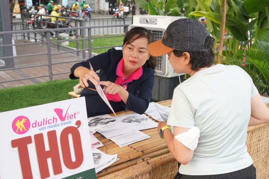 Dịp lễ 30/4 và 1/5: Vé máy bay khan hiếm, du lịch giữ giá để hút khách