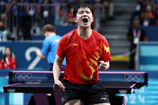 Bóng bàn Trung Quốc nổi sóng