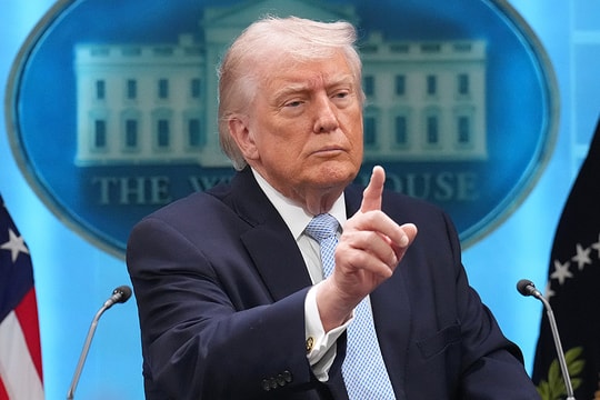 Ông Trump đề nghị Israel giảm tấn công Lebanon