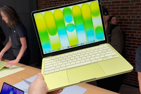 MacBook Neo 'cháy hàng' tại Việt Nam