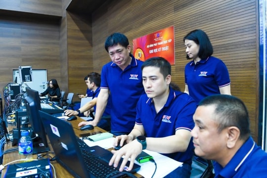 Những người nỗ lực âm thầm cho Liên hoan Phát thanh toàn quốc lần thứ XVII