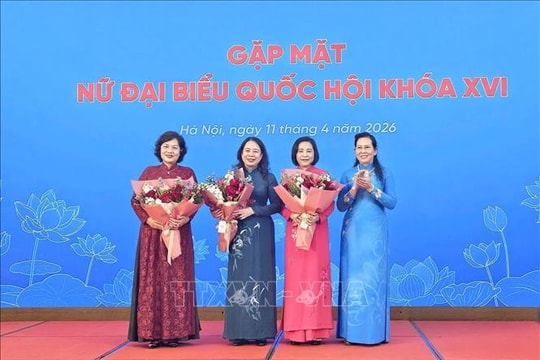 Gặp mặt nữ đại biểu Quốc hội khóa XVI