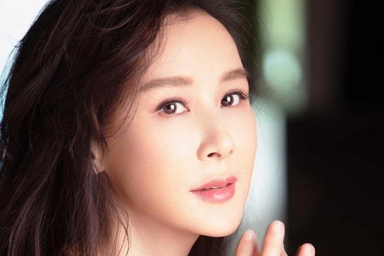 Mỹ nhân 'Tiểu Lý phi đao' sống tự tại