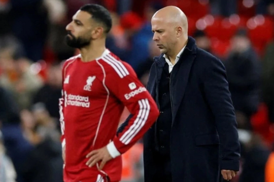 Salah bị chê không xứng tầm huyền thoại Liverpool'