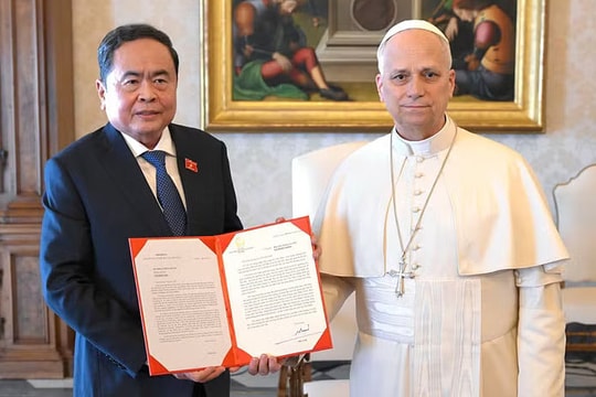Tổng Bí thư, Chủ tịch nước gửi thư mời Giáo hoàng thăm Việt Nam