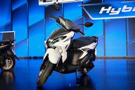 Yamaha Gear 125 động cơ hybrid có giá 30-34 triệu đồng