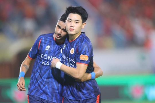 Đình Bắc giúp CLB Công an Hà Nội thoát thua đội bét bảng