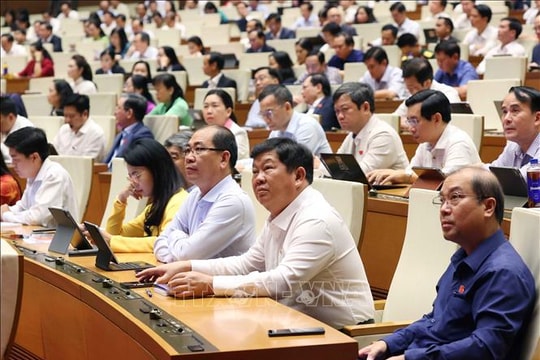 Phê chuẩn 40 Phó Trưởng đoàn đại biểu Quốc hội khóa XVI của 28 tỉnh