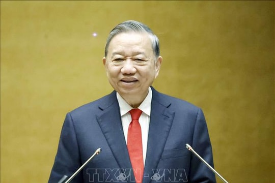 Tổng Bí thư, Chủ tịch nước Tô Lâm gửi thư chúc mừng lực lượng Cảnh sát Quản lý hành chính về trật tự xã hội