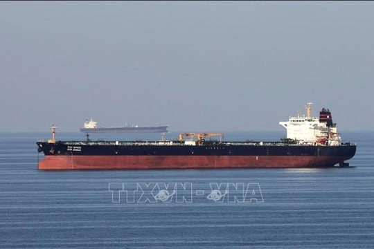 Thị trường dầu mỏ thế giới chạy đua săn tìm nguồn cung