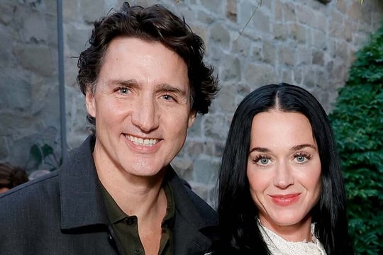 Katy Perry dự sự kiện cùng cựu Thủ tướng Canada