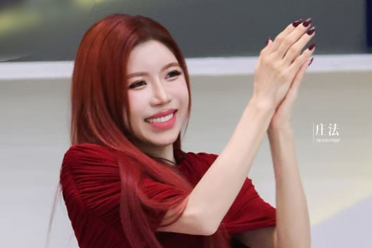 Trang Pháp gây chú ý khi song ca mỹ nhân 'Tiểu Lý phi đao'