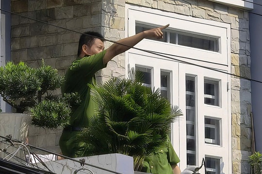 Cháy nhà trọ ở TP HCM, hai người chết