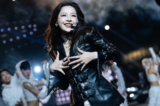 Siết chặt hát nhép: Trả lại giá trị thật sự cho sân khấu Việt