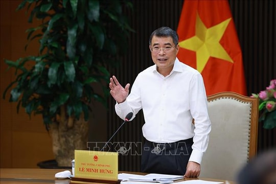 Thủ tướng chủ trì cuộc họp về cắt giảm thủ tục hành chính