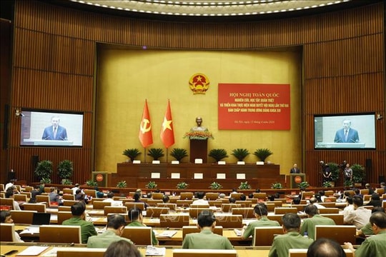 Tăng trưởng 2 con số - Bài 1: Giảm thiểu tác động từ các cú sốc bên ngoài